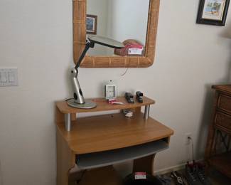 Sm Desk