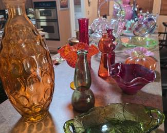 Thumb Print Vase & Colorful Glassware