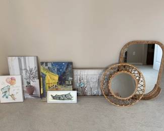 Mirrors and wall art