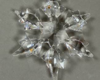 2010 SWAROVSKI CRYSTAL SNOWFLAKE ORNAMENT
