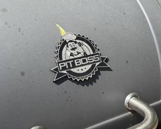 PIT BOSS PELLET & GAS COMBO GRILL