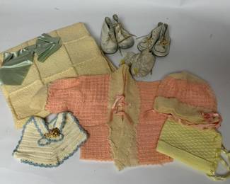 VINTAGE KNITTED BABY BLANKET & CLOTHING SHOES