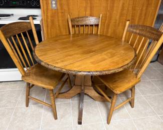 DROP LEAF WOOD PEDESTAL DINING TABLE WITH 3 CHAIRS