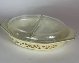 PYREX GOLDEN ACORN DIVIDED DISH RING MOLD PIE