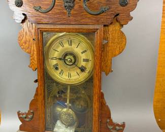 ANTIQUE SETH THOMAS WOOD PARLOR SHELF CLOCK