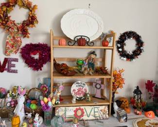 Holiday items