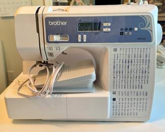 Brother XR 9550 w/carry case