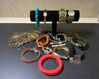 Mixed Fashion Bracelets, Bangles  Beaded Jewelry