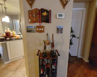 Wine Rack & Decor