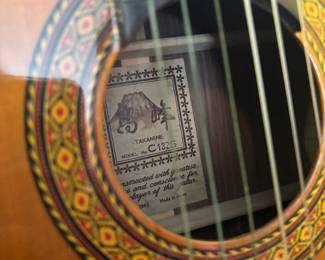 Takamine c132s Classical Guitar