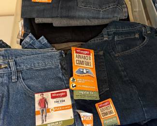 NEW Wrangler jeans entire tub full