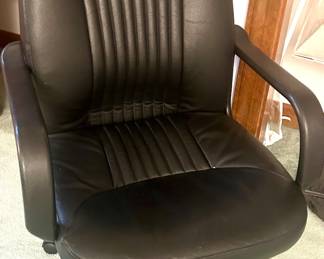 Swivel Armed office chair on 5 casters $50