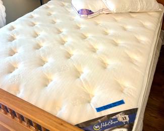 Guest room Serta Perfect Sleeper Avalon Lake Queen Mattress Set $500