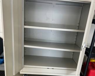 Metal 3 shelf storage cabinet w/ 3 shelves on wheels w/ key lock 36”w x 18”x x 45.5”h $225