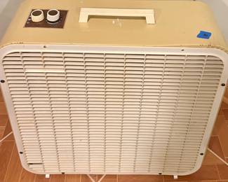 Box fan $20