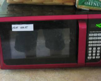 Working microwave