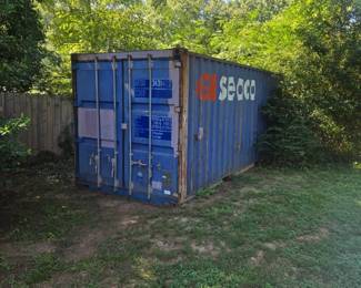 Storage container