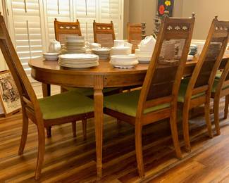 MCM Dining table,3 leaves, 8 chairs