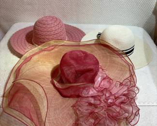 Ladies Kentucky Derby hats