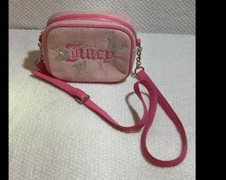 Juicy couture purseJuicy Couture Wingin' It Crossbody Camera Bag