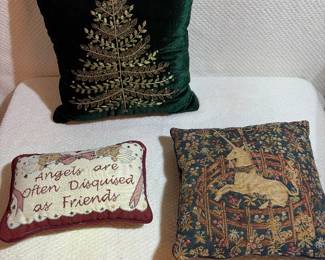 Decorative pillows