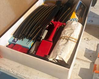 . . . HO train set