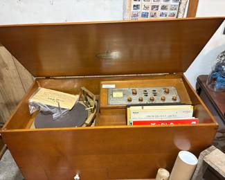 . . . rare vintage Guild Bonnet Box stereo
