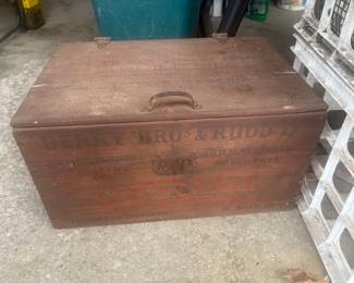 . . . Berry Brothers & Rudd vintage wood box