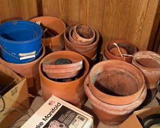 Flower pots