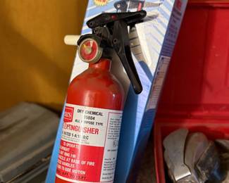 Fire extinguisher