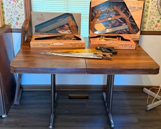 Chrome / wood table