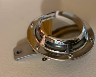 Motorcycle horn