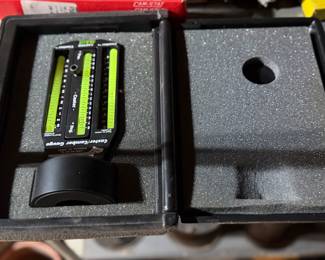 Caster / camber gauge