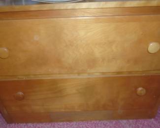 2 drawer chest of drawers