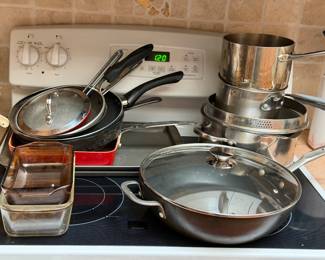 Pots, pans, baking dishes
