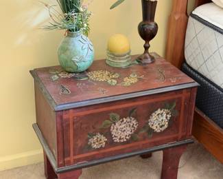 Cute accent storage table