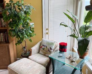 Cute living room furniture