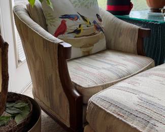 Classic club chair with ottoman 