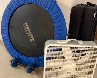 Exercise trampoline, box fan
