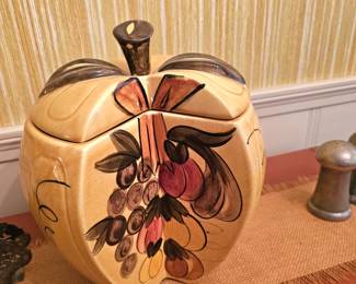 retro cookie jar