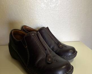 Clark’s size 10