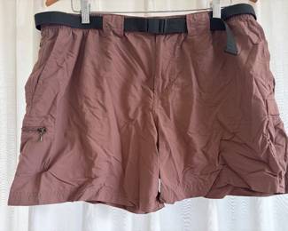 Columbia size XL