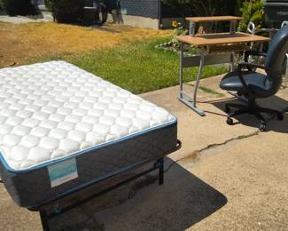 Twin Bed