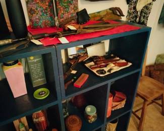 Knives , Swords , Machetes  