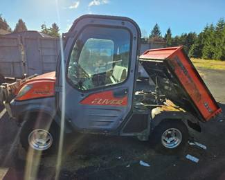 2007 Kubota Diesel 4x4 RTV1100
