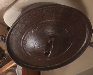 #13 3 legged Spider Dutch Oven