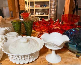 Fenton glass
• Hobnail glass
• Uranium glass
• Satin glass
• Colored art glass in blues, greens, amber, ruby & carnival tones
• Hand-blown decorative glass
• Candy dishes, compotes, pedestal bowls & covered dishes