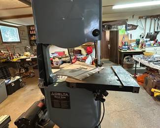 Delta 14" Band Saw