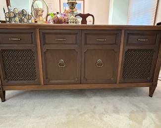 Magnavox Astro-Sonic Stereo