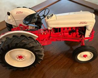 1954 Ford Jubilee Tractor Franklin Mint